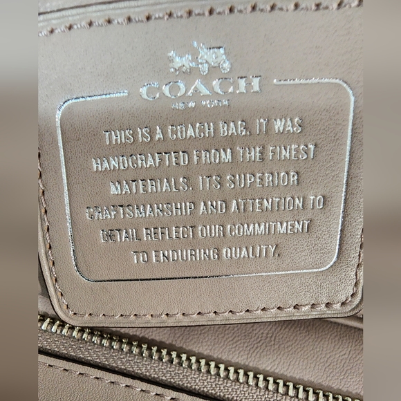 Coach Bags - Picture 6 of 9